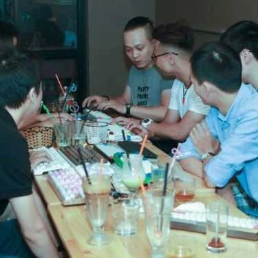Tổng hợp- 80's Cafe