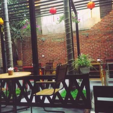 Không gian- A.R.T Coffee