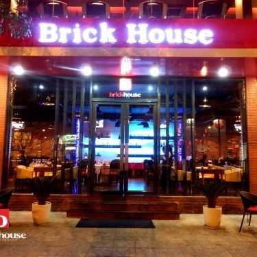 Tổng hợp- Nhà Hàng Brickhouse Bar & Restaurant