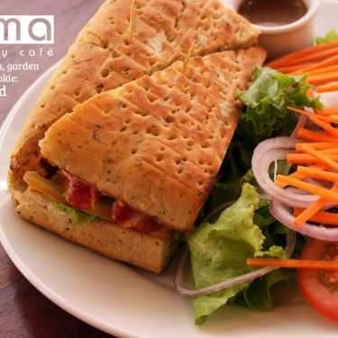 Professional- Joma Bakery Cafe - Lý Quốc Sư