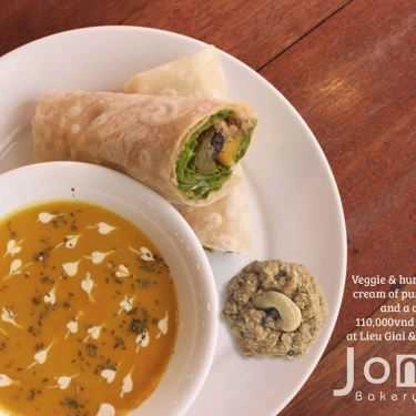 Professional- Joma Bakery Cafe - Lý Quốc Sư