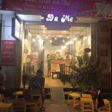 Không gian- Đá Me Coffee