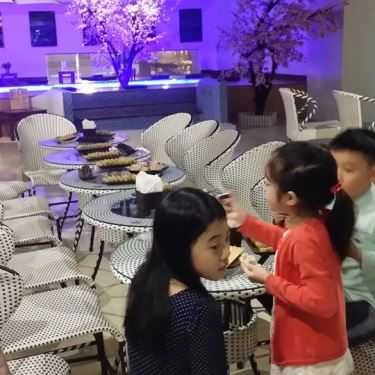 Tổng hợp- Amazon World Cafe & Restaurant
