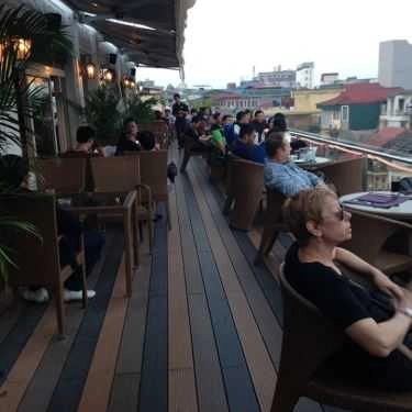 Tổng hợp- ILLY Coffee & Restaurant