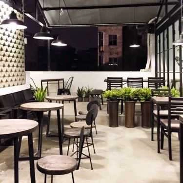 Không gian- Fiftea Coffee