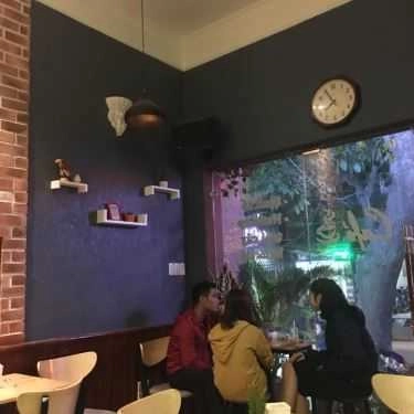 Không gian- Nhung Coffee