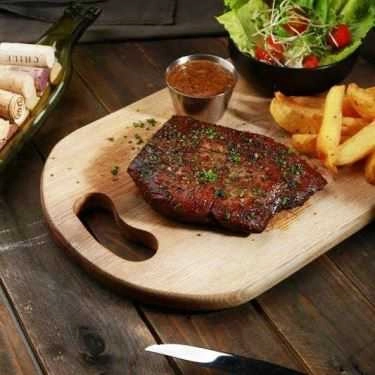 Professional- EMM's - Cafe & Kitchen
