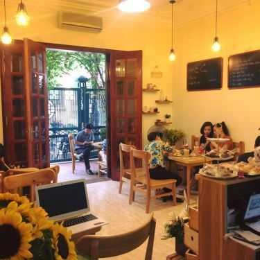 Không gian- The May Tea - Trà, Cafe & Bánh Ngọt