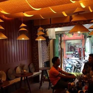 Không gian- Very Việt - Coffee & Bar