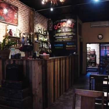 Tổng hợp- Tháng 10 Coffee & Lounge