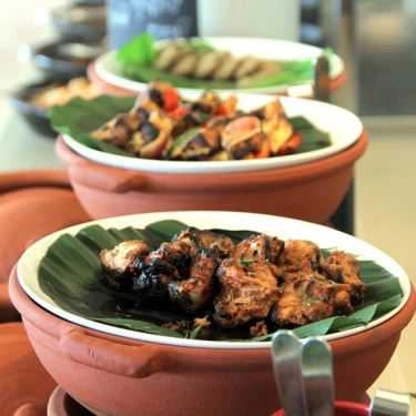 Professional- JW Café - JW Marriott Hotel Hanoi