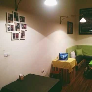 Không gian- Cafe Aubades - Nước Ép Trái Cây Nguyên Chất