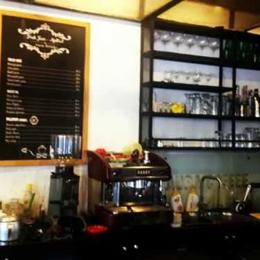 Tổng hợp- Aura Coffee - Phó Đức Chính