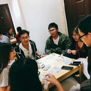 Không gian- Avalon - Boardgame & Coffee
