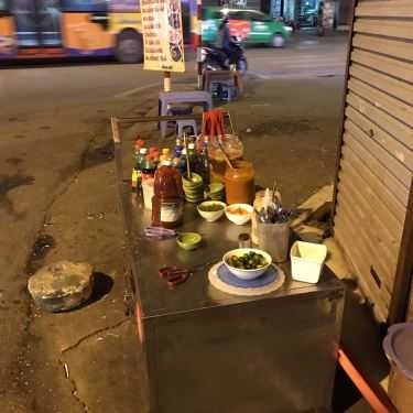 Tổng hợp- Ăn vặt Cháo Quẩy, Bánh Bao, Bánh Giò - Yên Thế
