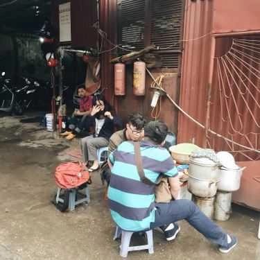 Không gian- Ăn vặt Bánh Giò & Bánh Đúc Nóng - Nghĩa Tân