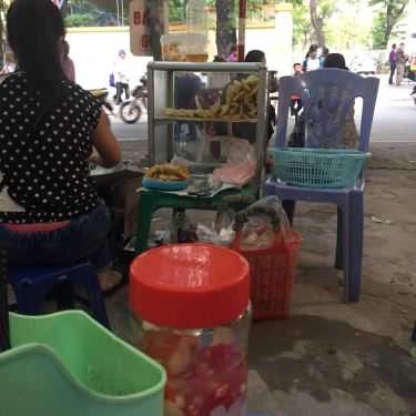 Không gian- Ăn vặt Bánh Gối - Hoàng Tích Trí