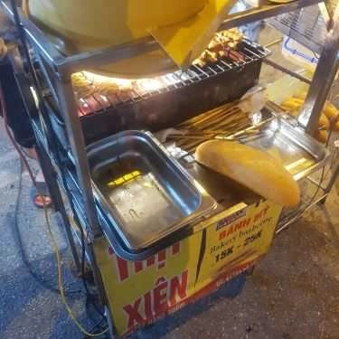 Tổng hợp- Ăn vặt Bánh Mì Thịt Xiên - Hàng Buồm