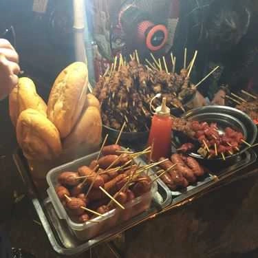 Tổng hợp- Ăn vặt Bánh Mì Thịt Xiên - Hàng Buồm
