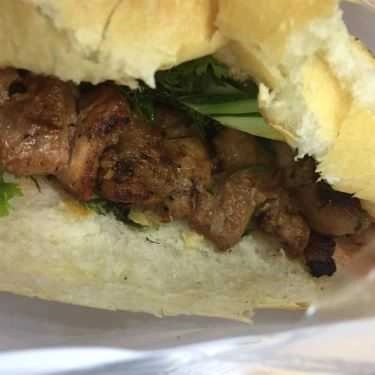 Món ăn- Ăn vặt Bánh Mì Thịt Xiên Nướng - Chùa Láng