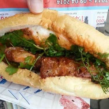 Món ăn- Ăn vặt Bánh Mì Thịt Xiên Nướng - Ngõ Bảo Khánh