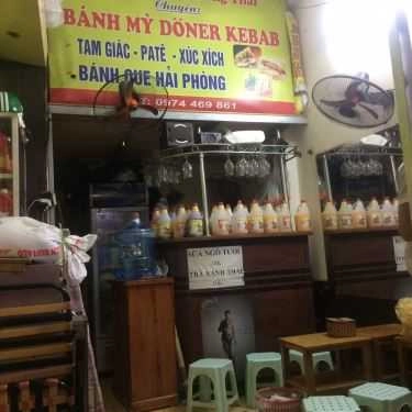 Không gian- Bánh Mì Thông Thái - Doner Kebab & Đồ Ăn Vặt