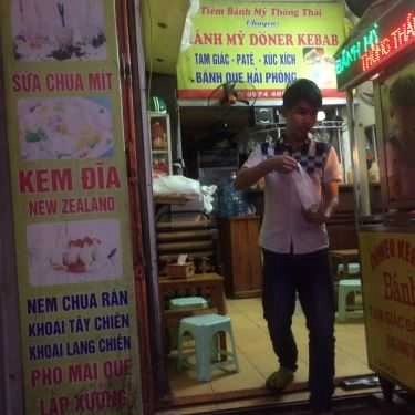 Không gian- Bánh Mì Thông Thái - Doner Kebab & Đồ Ăn Vặt