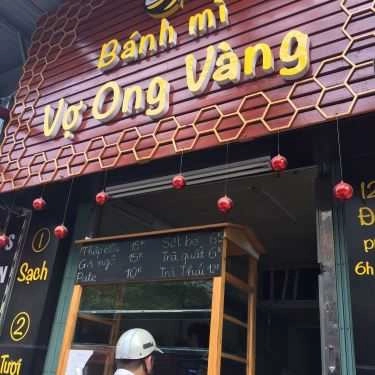 Không gian- Ăn vặt Bánh Mì Vợ Ong Vàng - Đại La