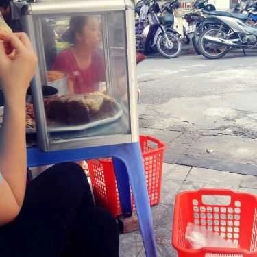 Không gian- Ăn vặt Bánh Mì - Hàng Gai