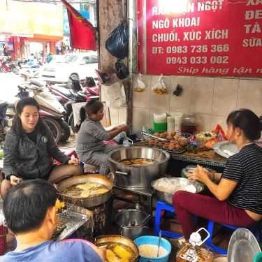 Không gian- Cây Si - Bánh Rán & Đồ Ăn Vặt