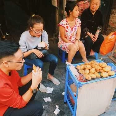 Không gian- Ăn vặt Bánh Rán - Đinh Liệt