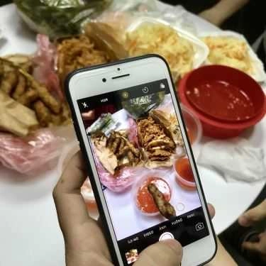 Tổng hợp- Ăn vặt Bánh Tôm Bà Lộc - Nguyên Hồng