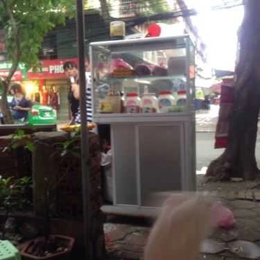 Không gian- Ăn vặt Bánh Tráng Trộn - Trung Tự