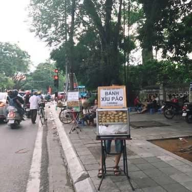 Món ăn- Ăn vặt Bánh Xíu Páo - Đền Quán Thánh