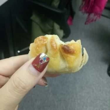 Món ăn- Ăn vặt Bánh Xíu Páo - Đền Quán Thánh