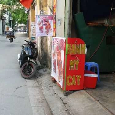Không gian- Ăn vặt Bizi Food - Bánh Mì Cay