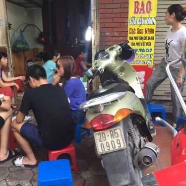 Không gian- Ăn vặt Bò Khô, Nem Cuốn & Nộm Bò