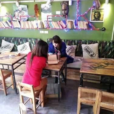 Tổng hợp- Book Coffee Shop