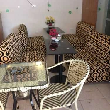 Không gian- Cỏ May Cafe