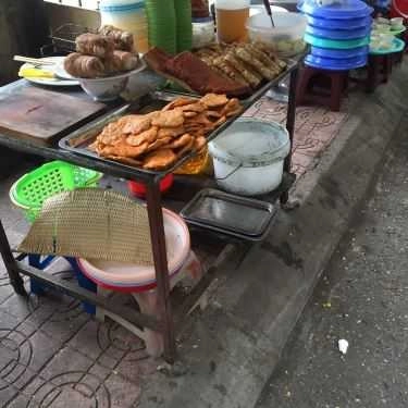 Không gian- Ăn vặt Bún Đậu - Giảng Võ