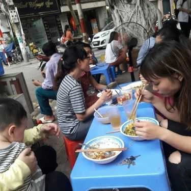 Tổng hợp- Ăn vặt Bún, Miến, Bánh Đa Cua - Vỉa Hè Hàng Bún