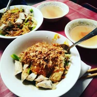 Món ăn- Ăn vặt Bún, Miến, Bánh Đa Trộn - Nguyễn Trãi