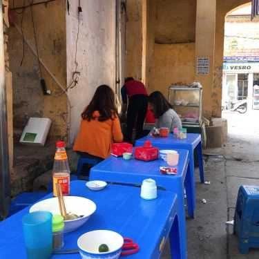 Không gian- Ăn vặt Bún Mọc Dọc Mùng - Thụy Khuê
