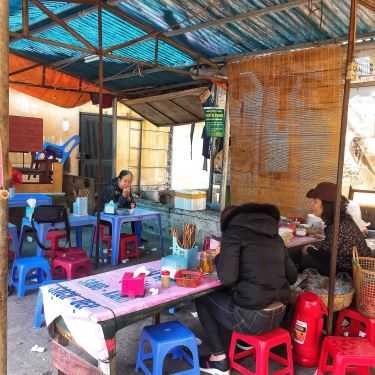 Không gian- Ăn vặt Bún Riêu & Cháo Sườn - Vĩnh Hồ