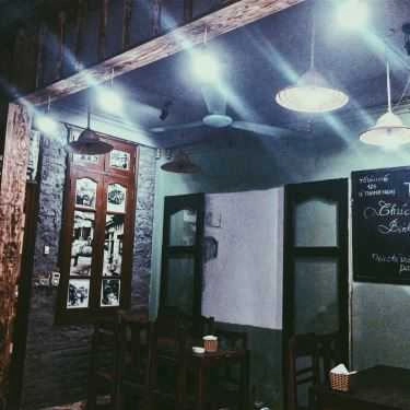 Không gian- Mưa Hà Nội Cafe