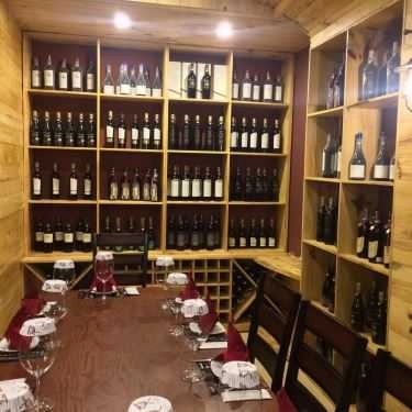 Không gian- Nhà Hàng Caballo Wine Club - Rượu Vang Caballo