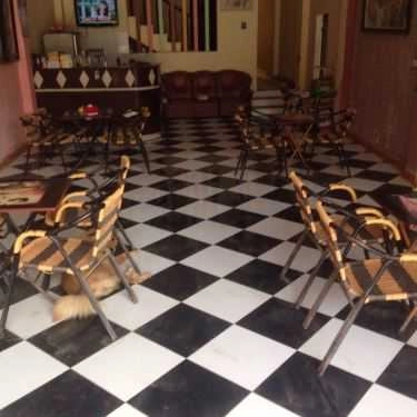Không gian- Anh Tùng Cafe