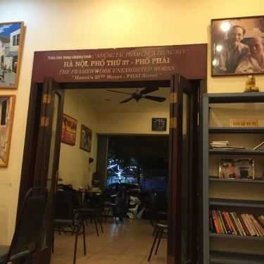 Không gian- Cafe Artist Phuong - Cửa Đông
