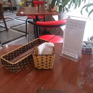 Không gian- Hà Coffee