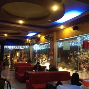 Không gian- New Style Cafe - Kiều Mai